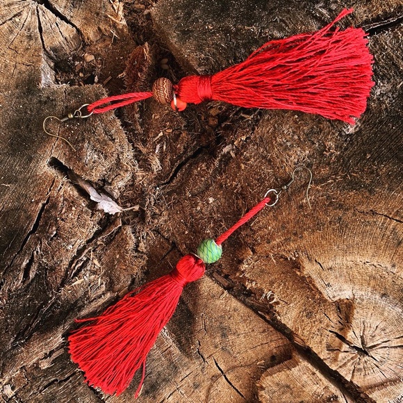 Wire Long Tassel Drop Earrings - Picture 2 of 5